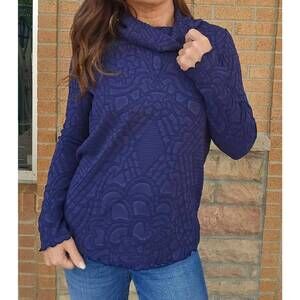 NEW PICADILLY textured long sleeve top in deep navy